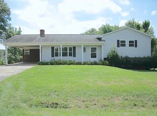 207 Allen Loop Rd, Forest City, NC 28043