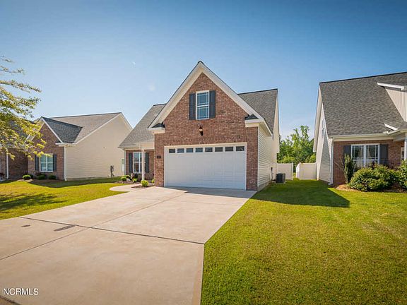 3rd image of 1213 Brighton Dr