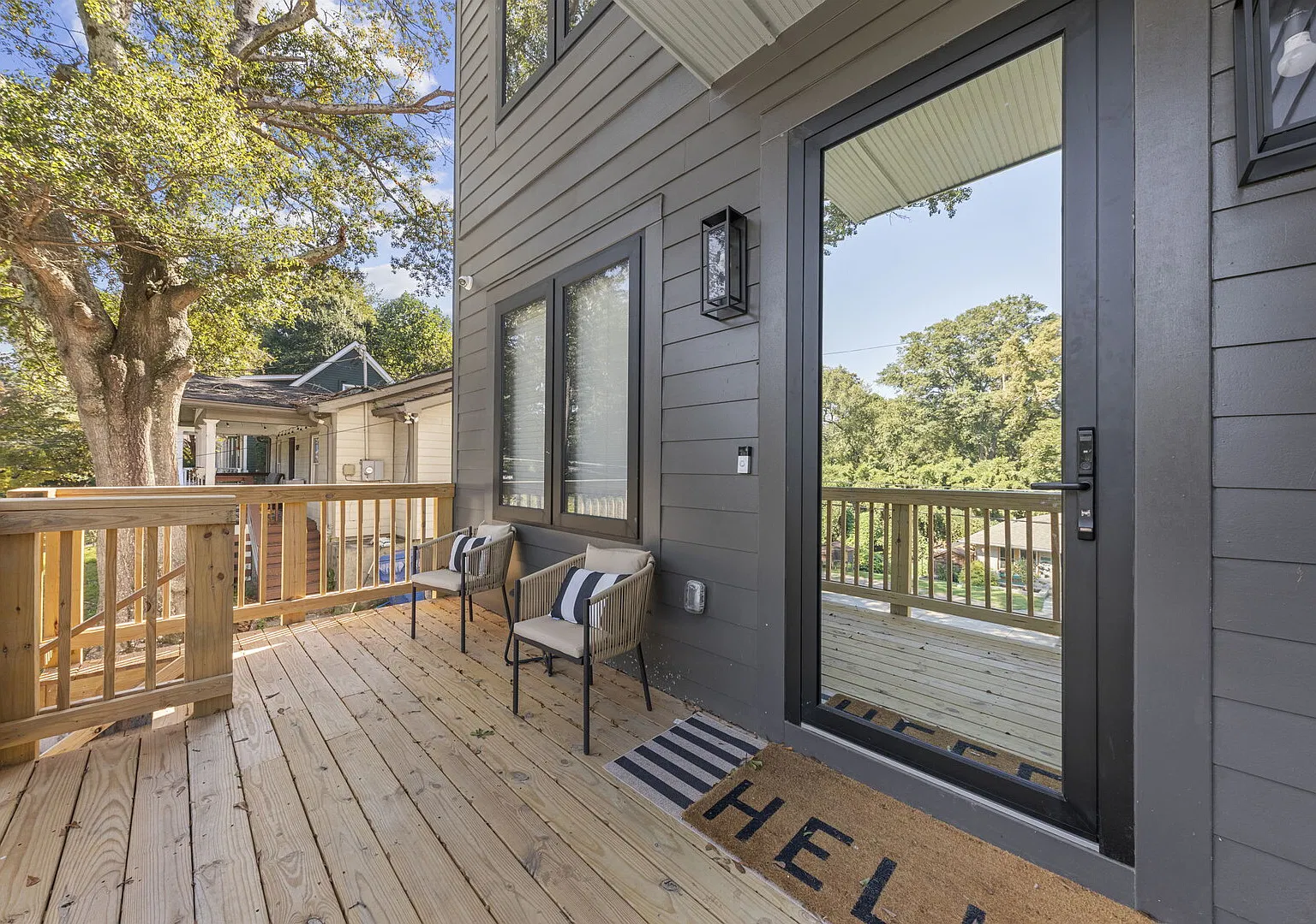 The Vaughn Residence — Photo 4