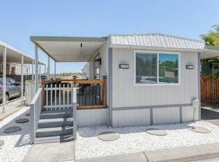 9360 N Blackstone Ave #196, Fresno, CA