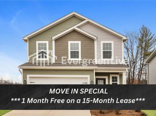 5543 Hydrangea St, Winston Salem, NC 27104