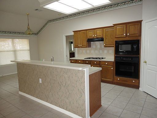 5th image of 20802 Wild Springs Dr