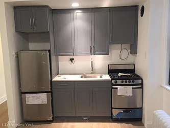 Rented by Living New York