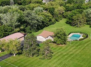 42357 N Center St, Antioch, IL 60002