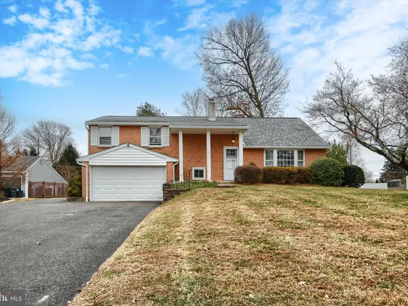 246 Holly Hill Rd, Richboro, PA 18954