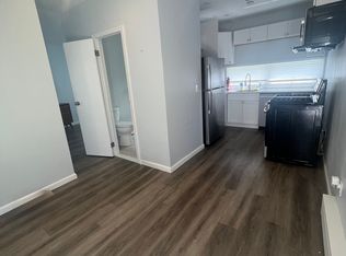 610 Vets Mem Hwy #2, Hauppauge, NY 11788