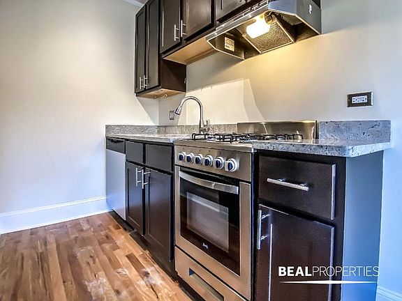 2nd image of 4737 N Hermitage Ave APT 205