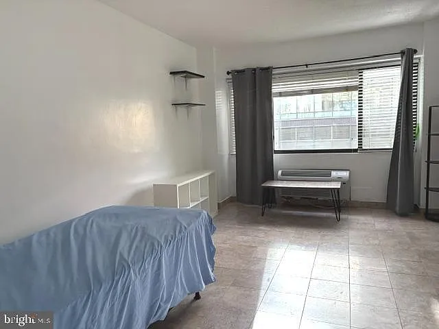 2141 I St NW #308 — Photo 7