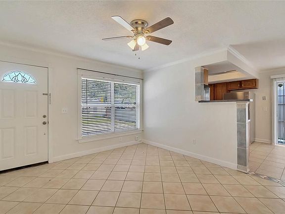 5th image of 126 Page St APT A