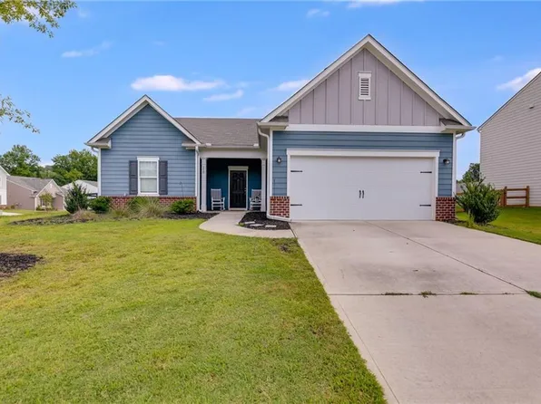 218 Meriwether Ln, Villa Rica, GA 30180