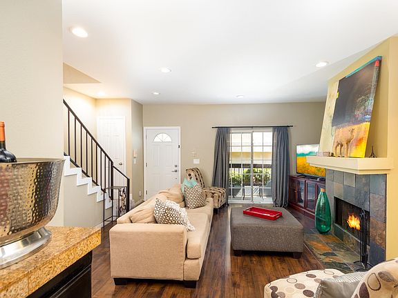 2nd image of 5004 Bakman Ave Unit 107