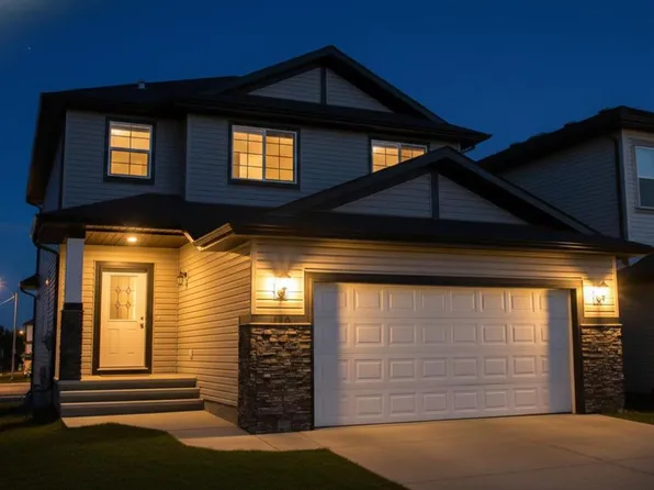436 S Cimarron Blvd, Okotoks, AB T1S 0J4