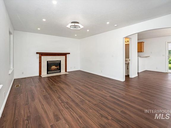3rd image of 6417 E Brimley Dr