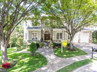 7401 Old Maple Sq, Mc Lean, VA 22102