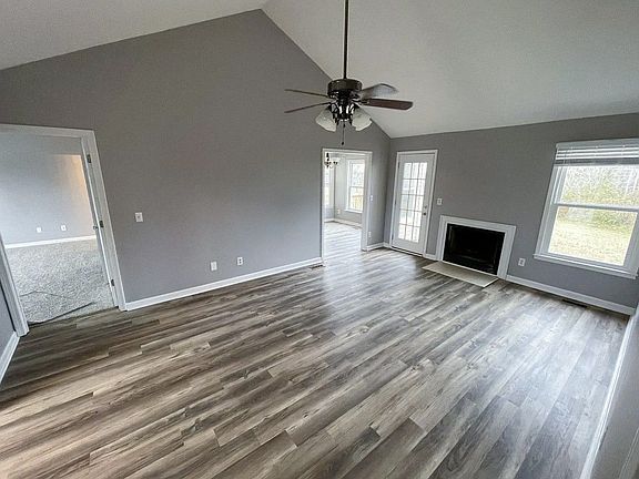 2nd image of 251 Windmeade Cir