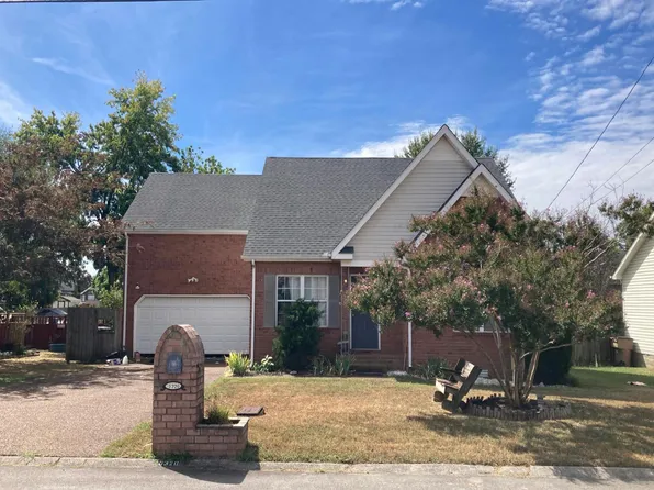 5320 Sunnyvale Dr, Antioch, TN 37013
