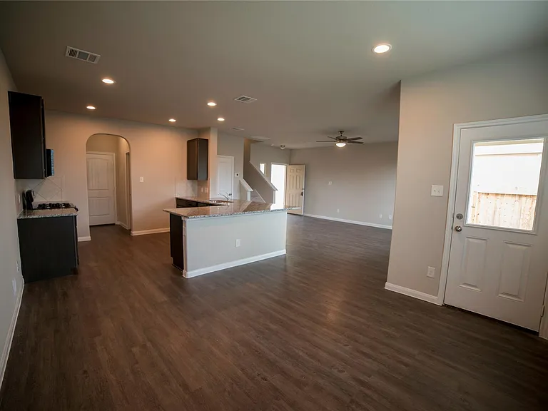 4455 Eveslage Ln — Photo 5