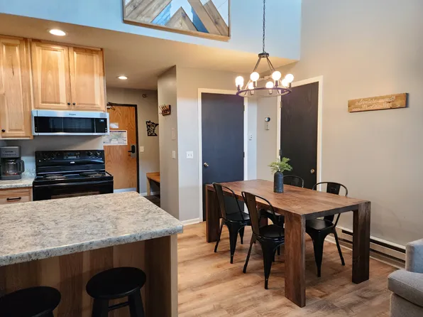 120 Bridge Run Ln #A, Tofte, MN 55615