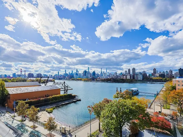 30-05 Vernon Blvd #6B, Astoria, NY 11102