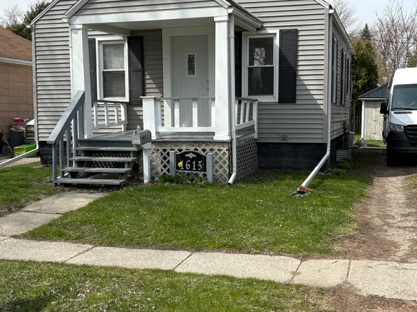 1615 McBrady St, Port Huron, MI 48060