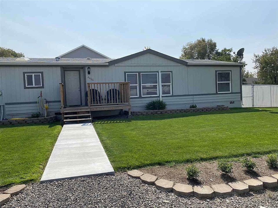 1st image of 4400 Sunny Dr