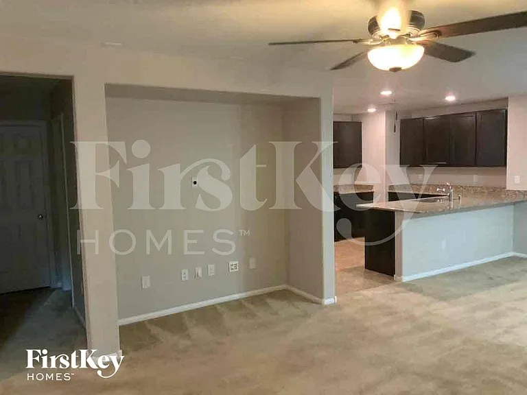 11060 Camden Bay St — Photo 8