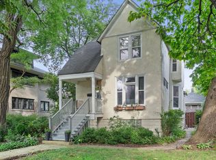 540 N Harvey Ave, Oak Park, IL 60302