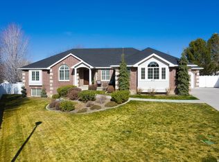 9771 N Oxford Cir, Cedar Hills, UT 84062