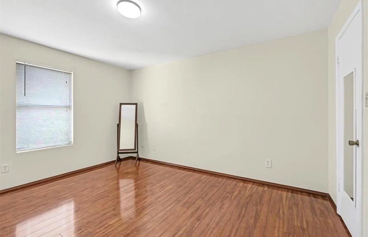 1 bed, 1.0 bath, 712 sqft, $950 — Photo 3