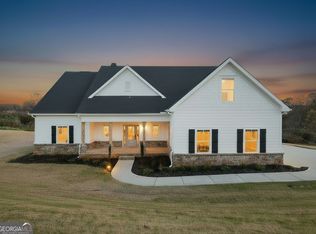 323 Sweetgrass Dr, Demorest, GA 30535