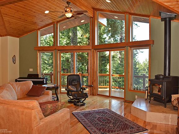 5th image of 23090 Missouri Ridge Dr