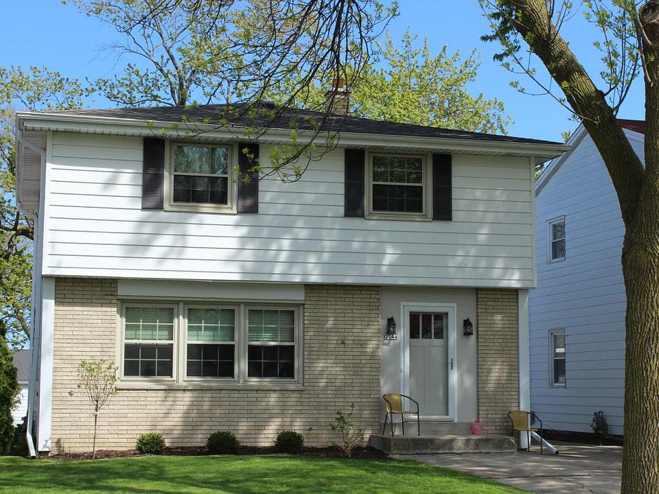1st image of 2244 N 115th St