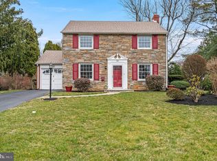 412 Briarwood Rd, Wallingford, PA 19086