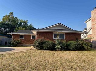5406 NW Briarwood Ave, Lawton, OK 73505