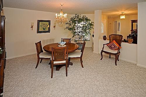 5th image of 530 Banana Ln