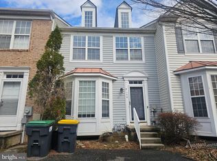 120 Creekmont Ct, Newark, DE 19702