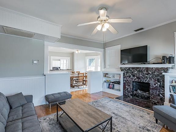 3rd image of 103 W Mohawk Ave APT A