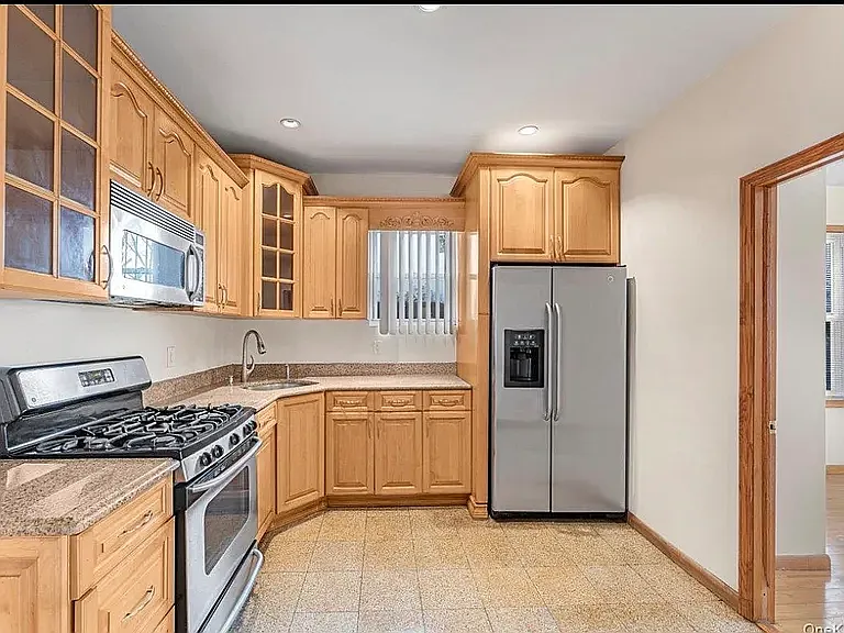 2925 Morgan Ave #2 — Photo 1