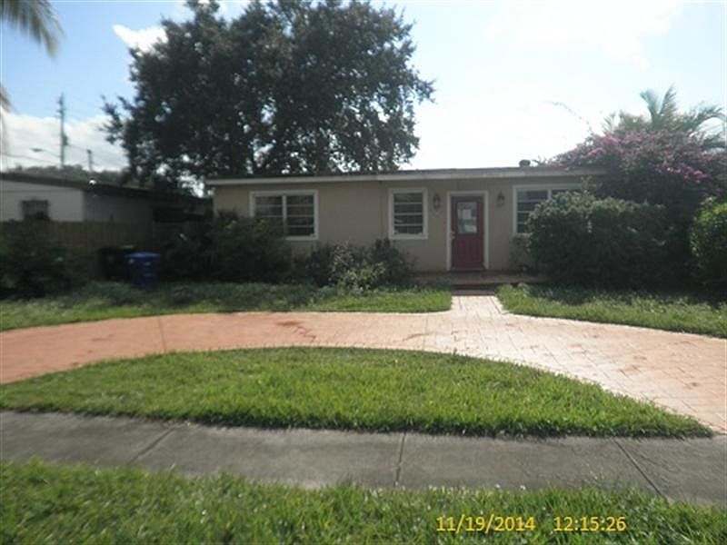 1st image of 378 NE 171st St