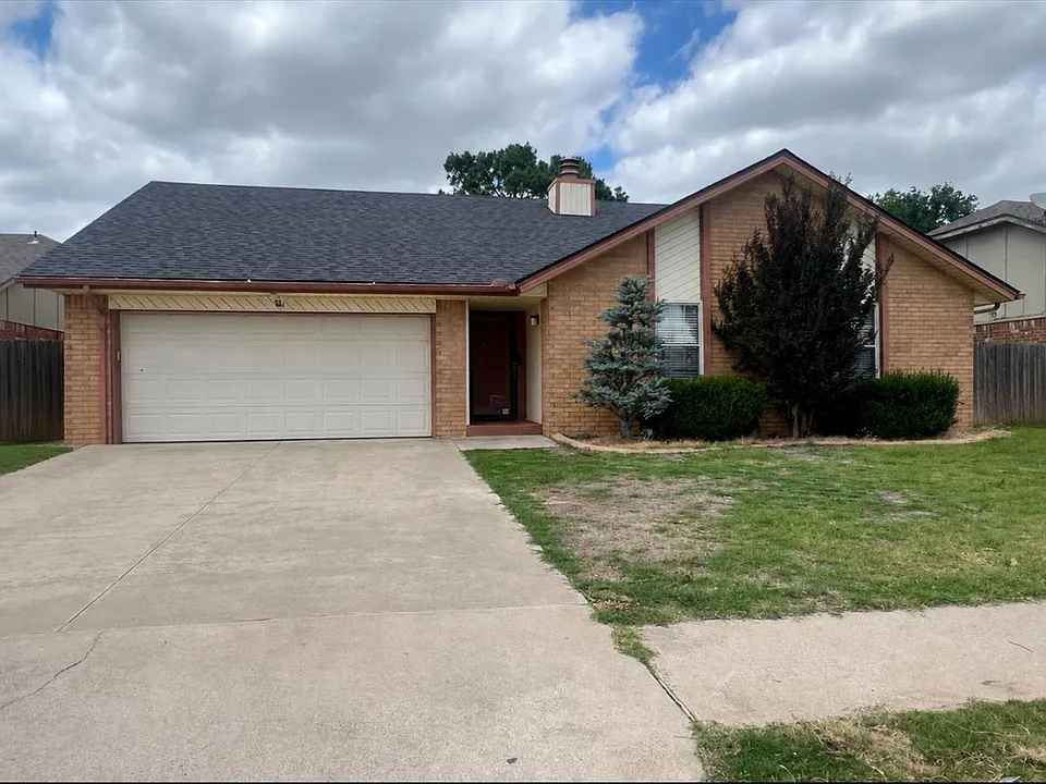 521 Cypress Dr