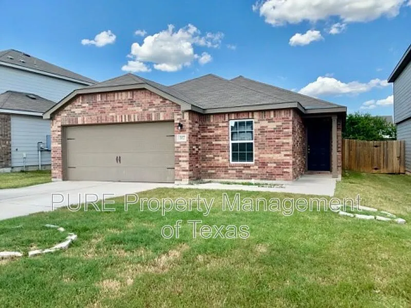 317 Riverdale Dr