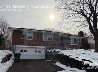 45 Corrigan Ave, Meriden, CT 06451