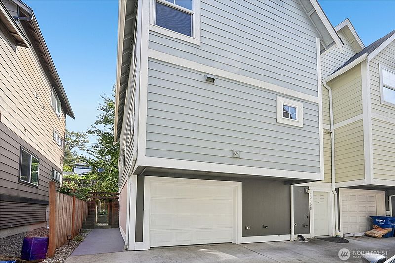 2nd image of 5030 Delridge Way SW #A