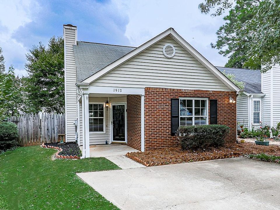 1st image of 1913 Brittania Cir
