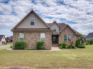 100 Wills Valley Dr, Shelbyville, TN 37160