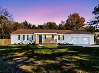 913 Long Ridge Rd, Chesapeake, VA 23322