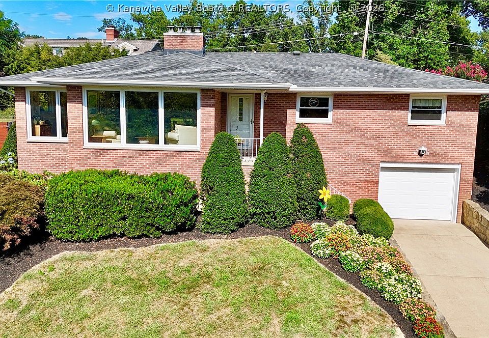 1st image of 1934 Bona Vista Dr