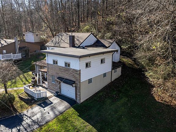 3rd image of 101 Milbee Ln