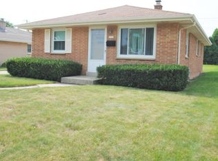 2337 W Carpenter Ave, Milwaukee, WI 53221