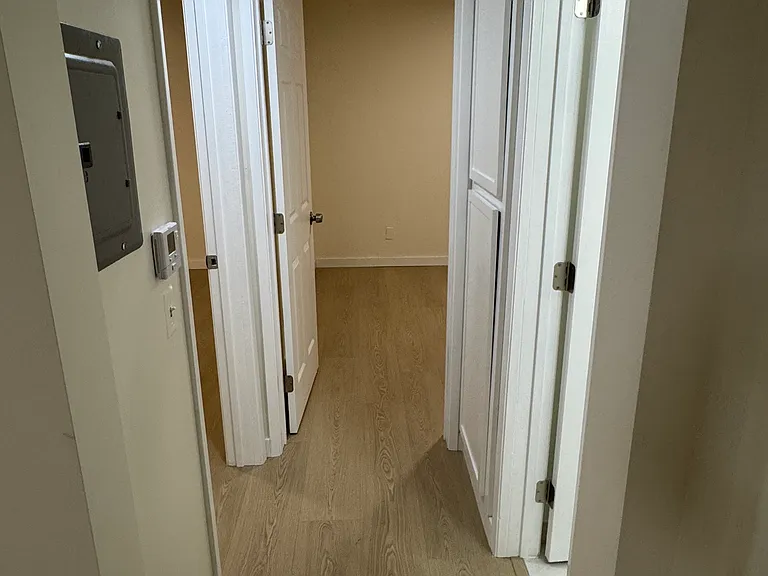 1036 Winchester Ave #3 — Photo 16